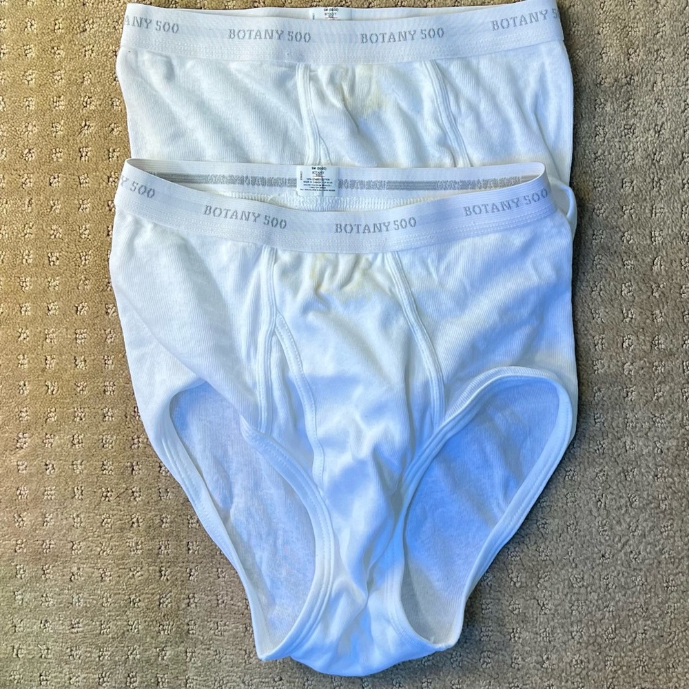 Mens Used (Not so White Full Rise Briefs) 30”-32” Mixed Bundle of 2
